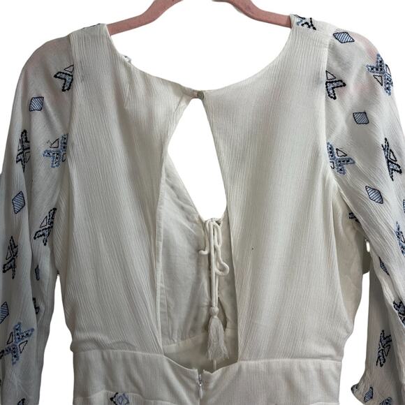 Piper White Embroidered Dress - Picture 7 of 11